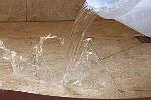 翁源漏水维修 免砸砖防水材料该如何施工